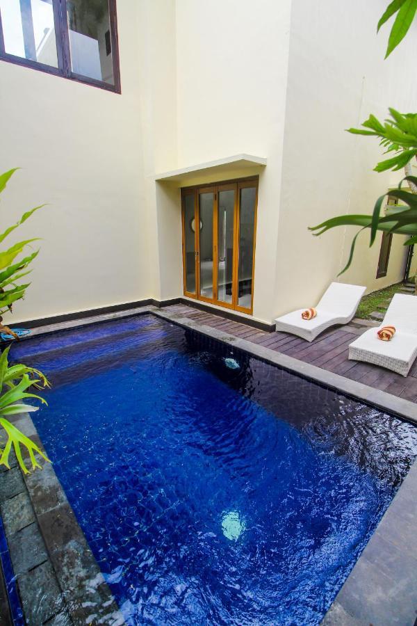 Abisha Villa Jimbaran Exterior photo