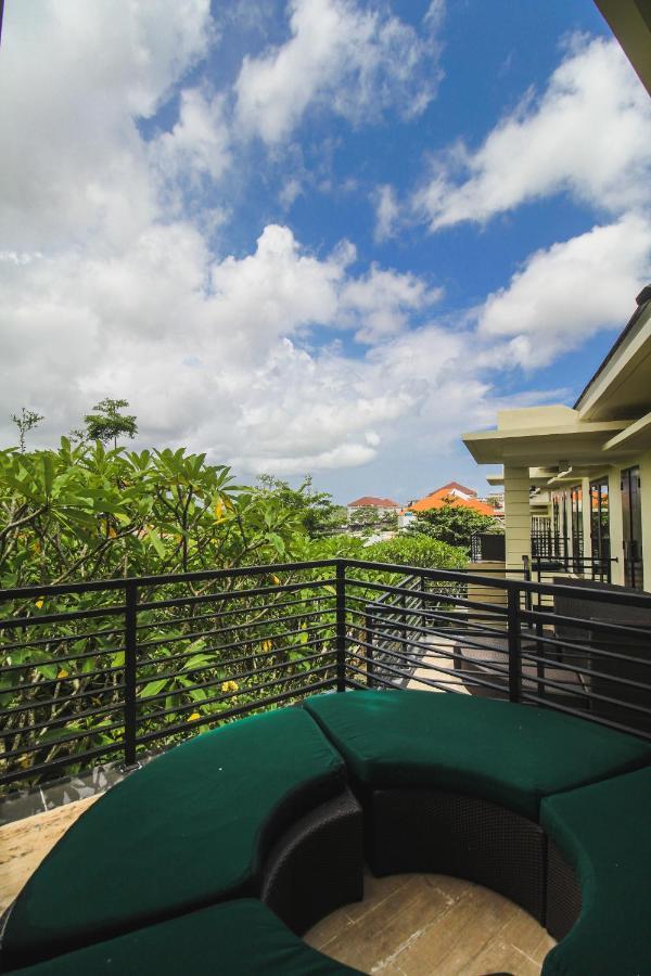 Abisha Villa Jimbaran Exterior photo