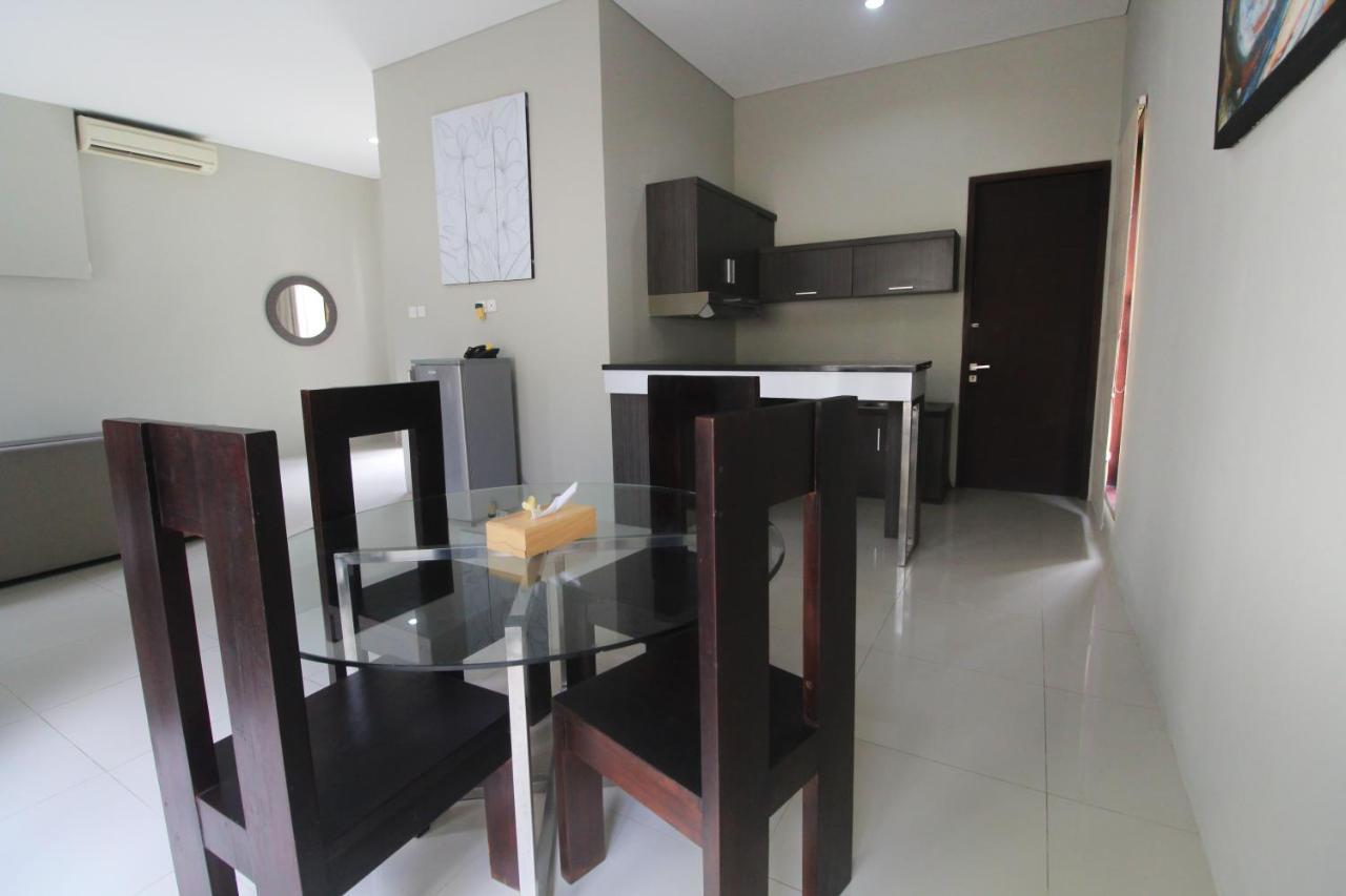 Abisha Villa Jimbaran Exterior photo