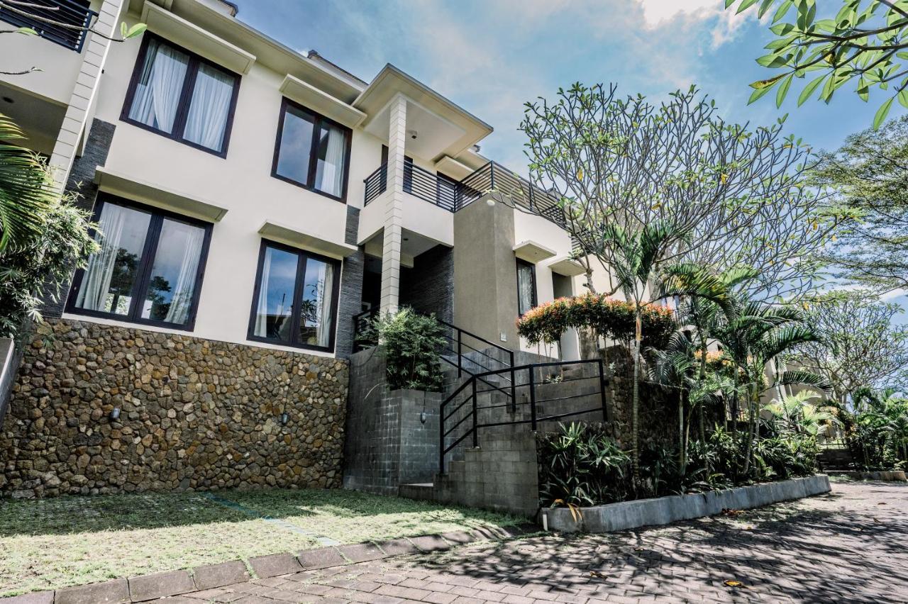 Abisha Villa Jimbaran Exterior photo