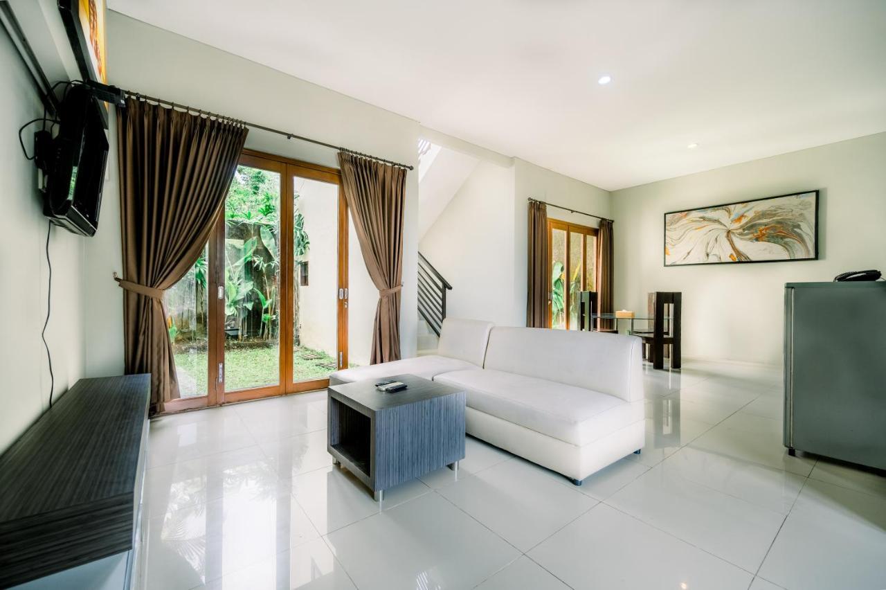 Abisha Villa Jimbaran Exterior photo